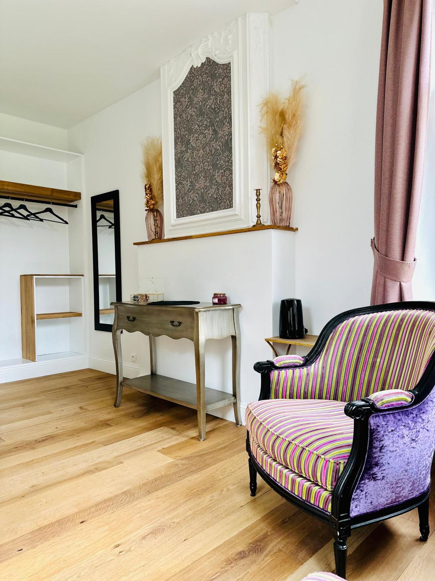 Suite Luxueuse Au Chateau De Saint Vitu 104 Tinlot Eksteriør billede